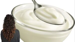 Mascarilla nutritiva hecha de yogur